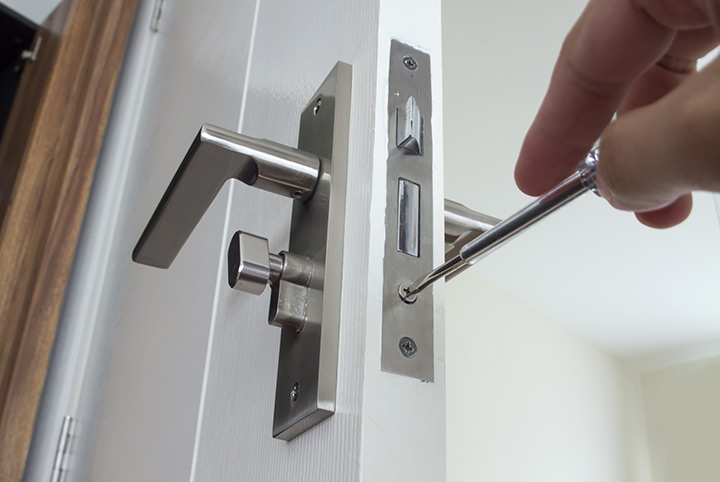 Our local locksmiths are able to repair and install door locks for properties in Aldershot and the local area.