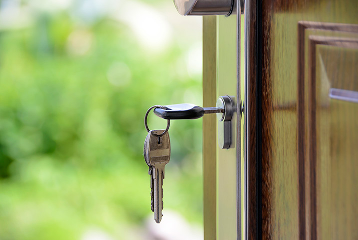 A2B Locks are able to provide local locksmiths in Aldershot to repair your broken locks. 